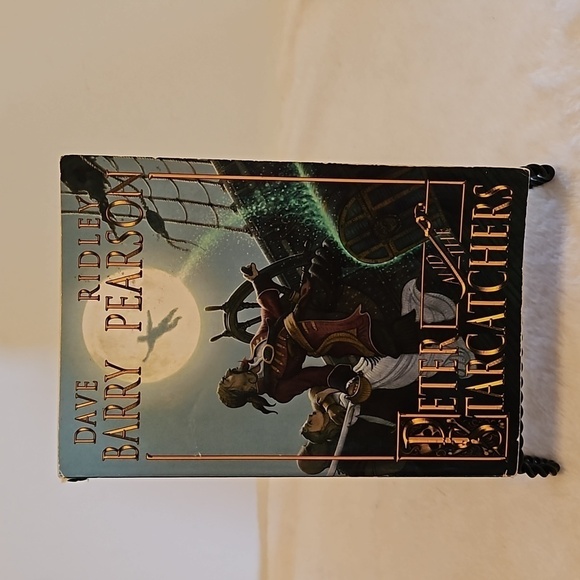 Special Edition Peter and the Starcatchers. Disney Editions book - Picture 2 of 10